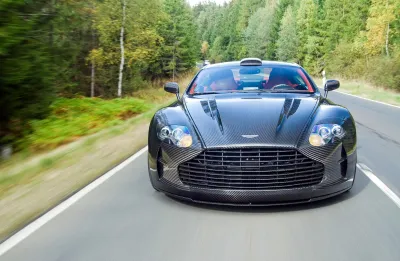 Aston Martin - DB9